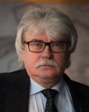 Dr. Szakály Sándor